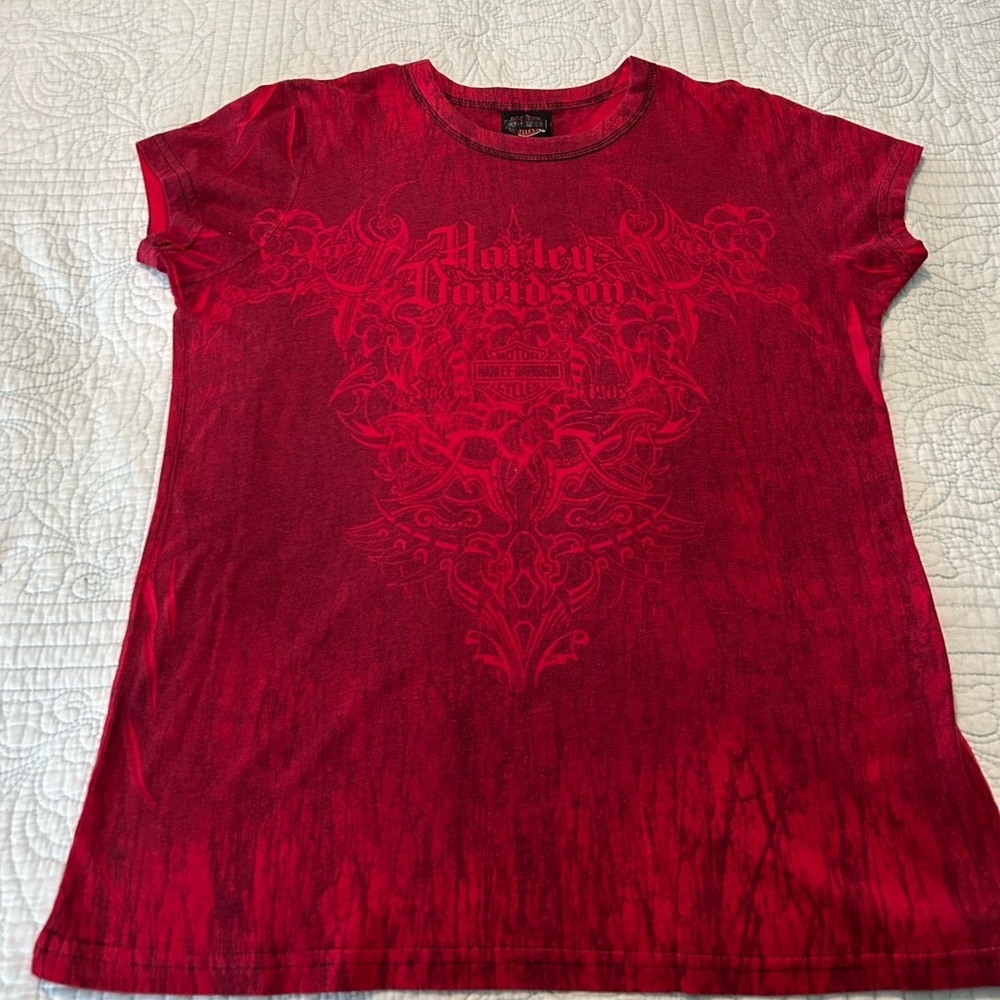 Women’s red Harley Davidson t shirt. Size L